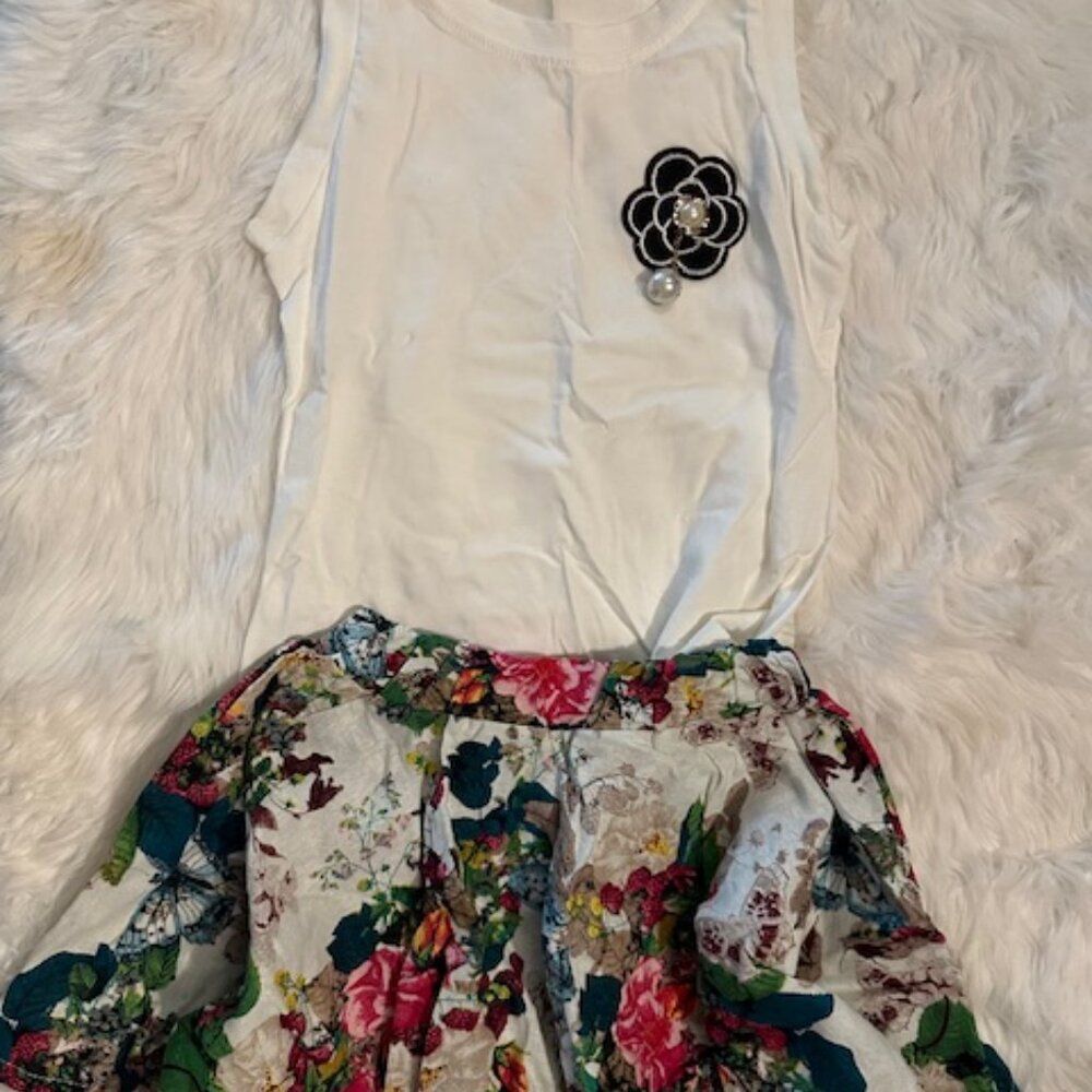 ***** Multicolored Floral 2 pc Outfit  7474  Size 7  Handmade NWT Boutique